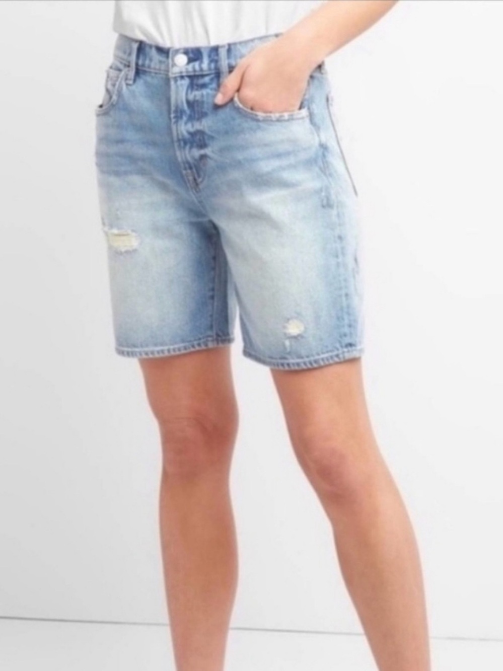 Gap Denim Jean Shorts Size 27 Jorts Distressed High Rise 7” Light Indigo Blue